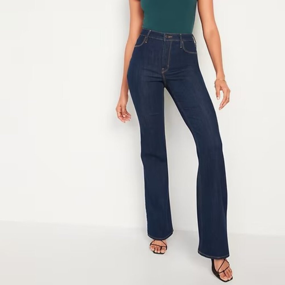 LONG LENGTH - Old Navy High-Waisted Wow Flare Jeans - 18 LONG
